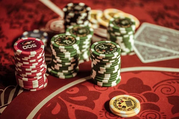 rrslot mobile app interface showing live football markets and casino games